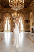 👑 QUEEN VELVET GOWN — ROBE DE SOIRÉE SIGNATURE