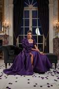 👑 QUEEN PRESTIGE — ROBE SATIN COL CARRÉ LONGUE