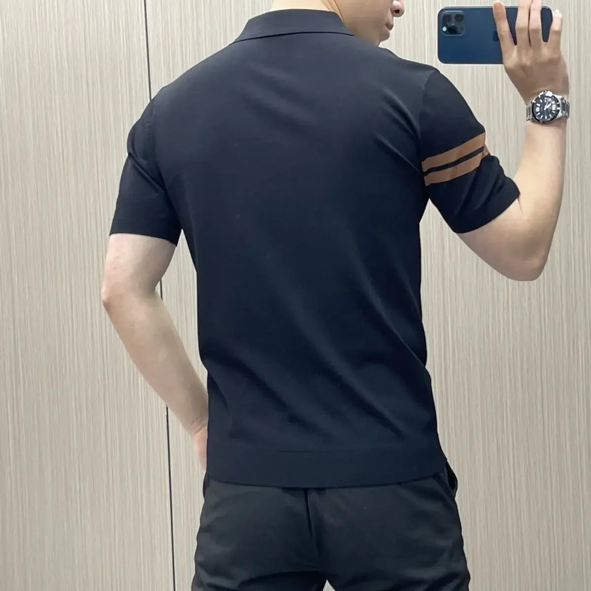 Licht Luxueus Heren T-shirt met Korte Mouwen, Slim Fit, Trendy Modieus, Persoonlijk, Hoge Kwaliteit, Casual Zakelijk Hemd